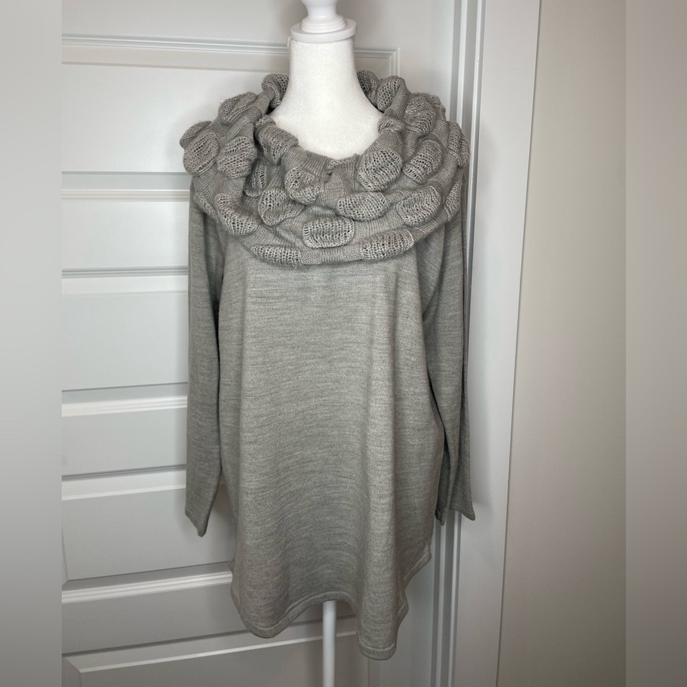 Design365 Gray Cowl Neck Sweater Size XL